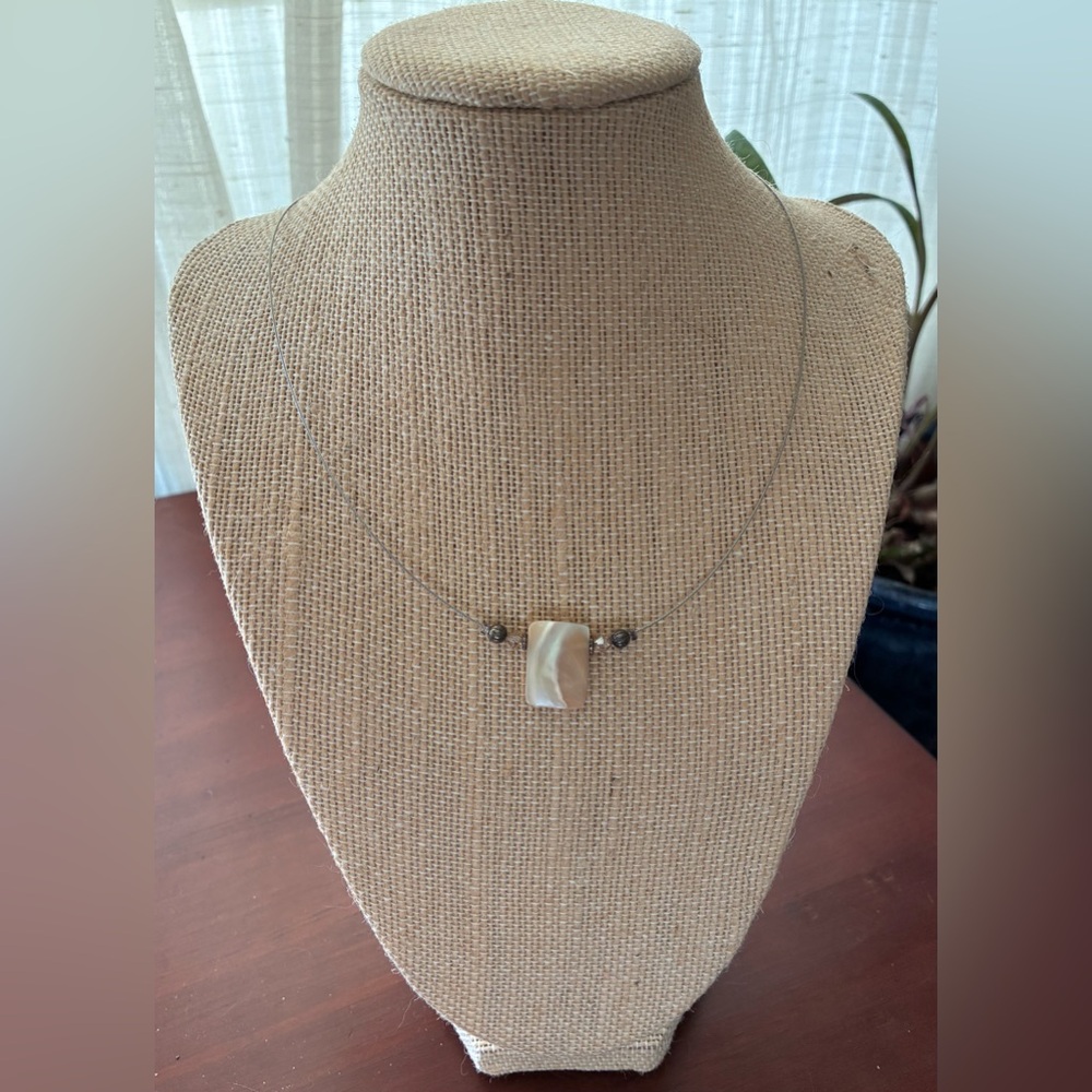 Mother of Pearl Beige Rectangle Pendant Necklace - Picture 2 of 3